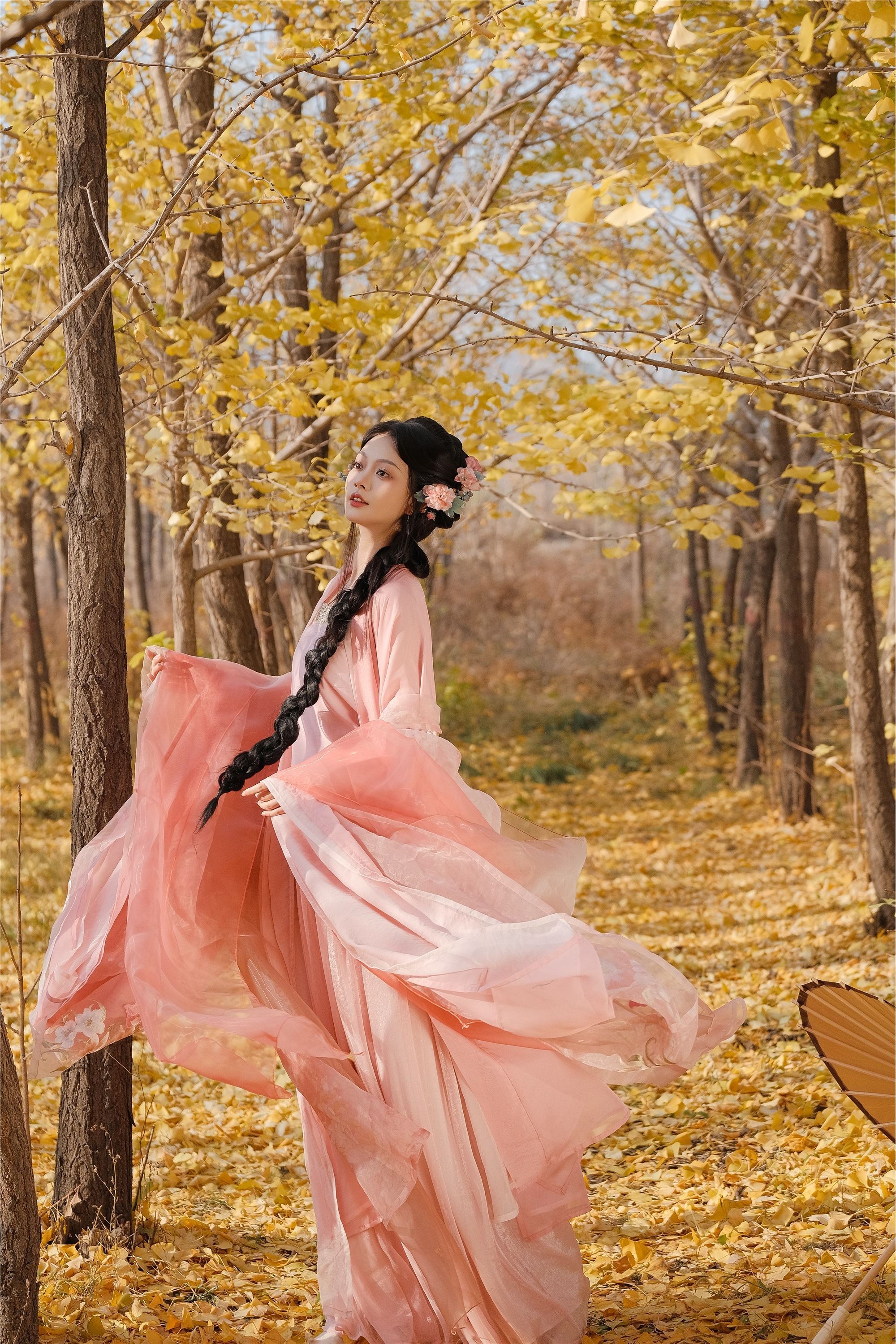 YITUYU艺图语 2025.01.06 秋意浓 秋秋